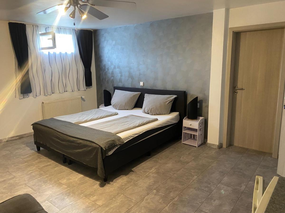 Mikroapartments Klarenthal Saarbruecken Ngoại thất bức ảnh