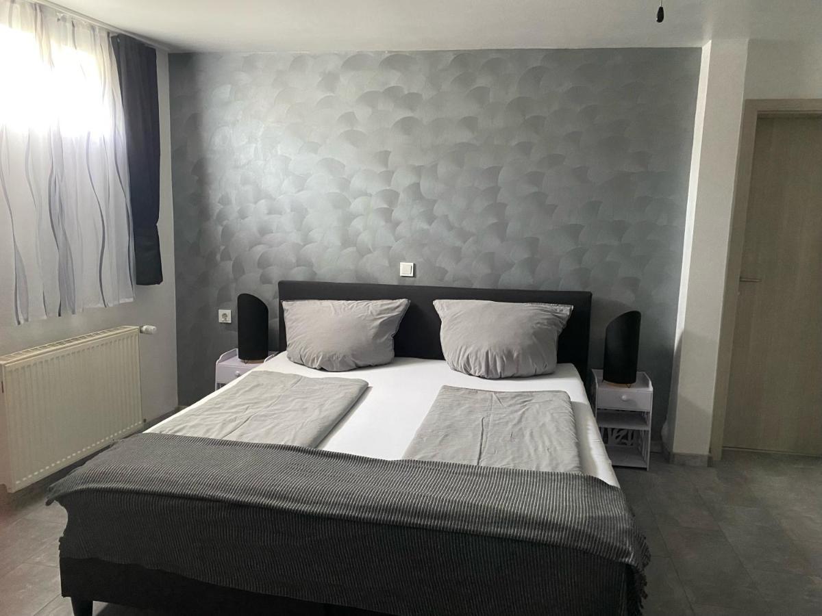 Mikroapartments Klarenthal Saarbruecken Ngoại thất bức ảnh