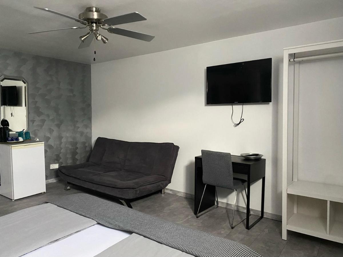 Mikroapartments Klarenthal Saarbruecken Ngoại thất bức ảnh